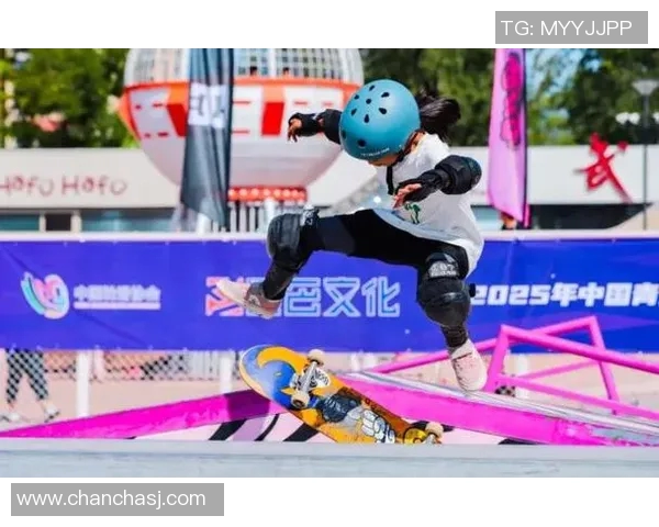 杭州滑板队创新高运动滑板热潮席卷全城引领体育新风尚