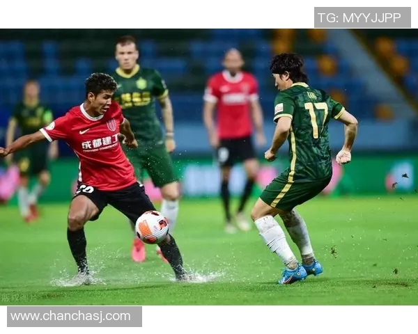 成都羽毛球队状态引发热议球迷对表现和战术各抒己见 成都羽毛球队状态引发热议球迷对表现和战术各抒己见