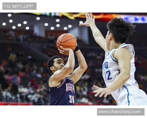 实时新闻南京篮球队反击体系解析战术布局与执行策略探讨